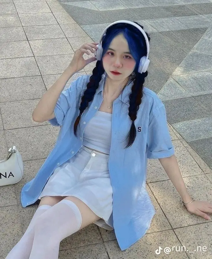 Gái Anime Không Mặc Đồ - Bộ Sưu Tập Hình Ảnh Độc Đáo 47