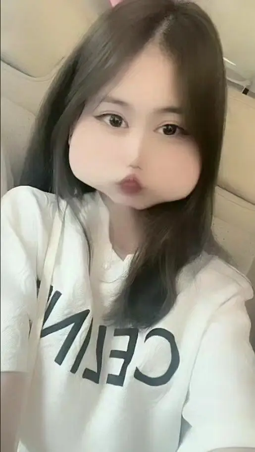 Gái Xinh 2k11 Thủ Dâm - Khám Phá Thế Giới Gái Xinh Thời Nay 32