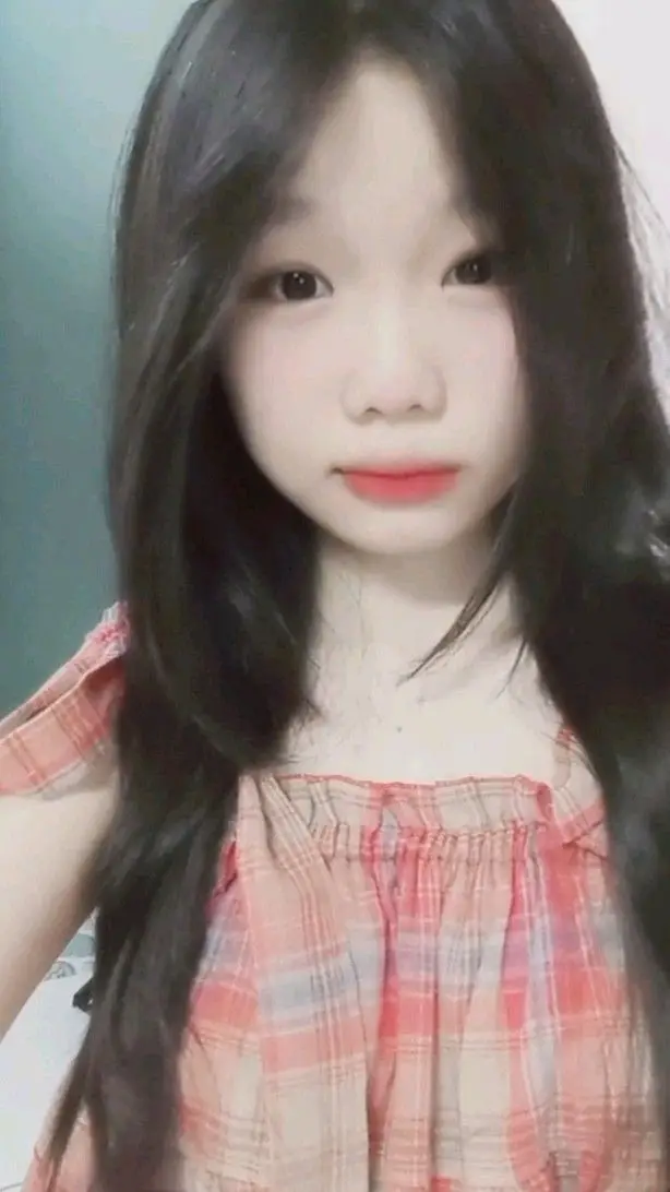 Gái Xinh 2k11 Thủ Dâm - Khám Phá Thế Giới Gái Xinh Thời Nay 34