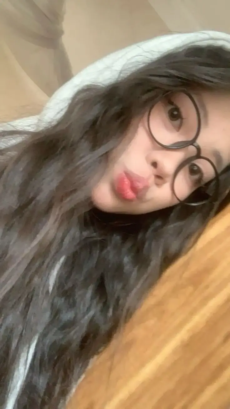 Gái Xinh 2k11 Thủ Dâm - Khám Phá Thế Giới Gái Xinh Thời Nay 41