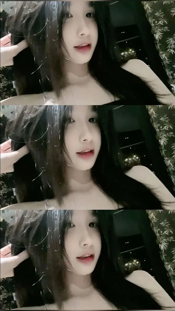 Gái Xinh Che Mặt Bằng Điện Thoại - Xu Hướng Mới Trong Thế Giới Ảnh 46