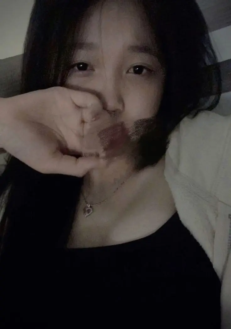 Gái Xinh Chụp Ảnh Nude Tự Tin 6