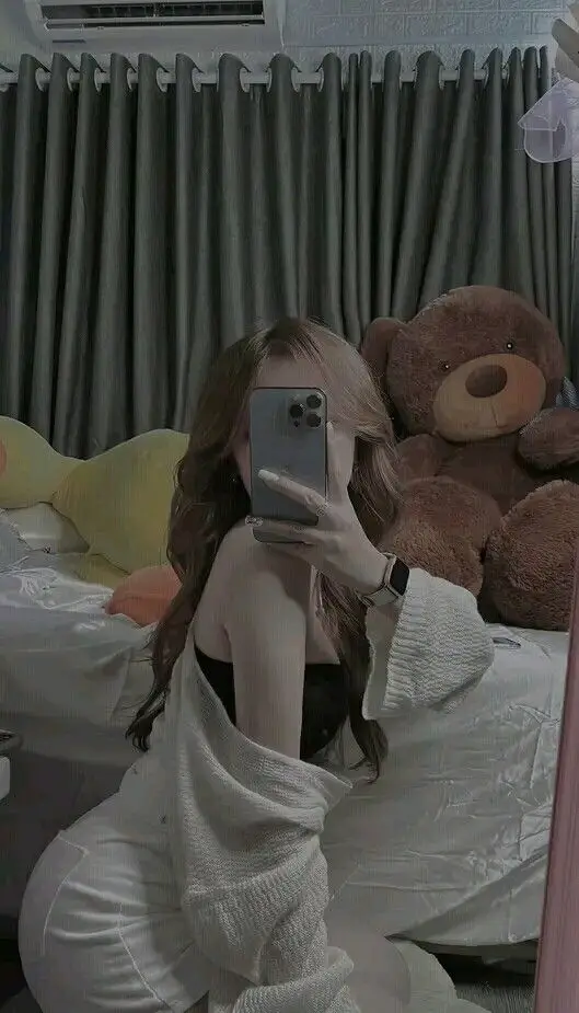Gái Xinh Chụp Ảnh Nude Tự Tin 56