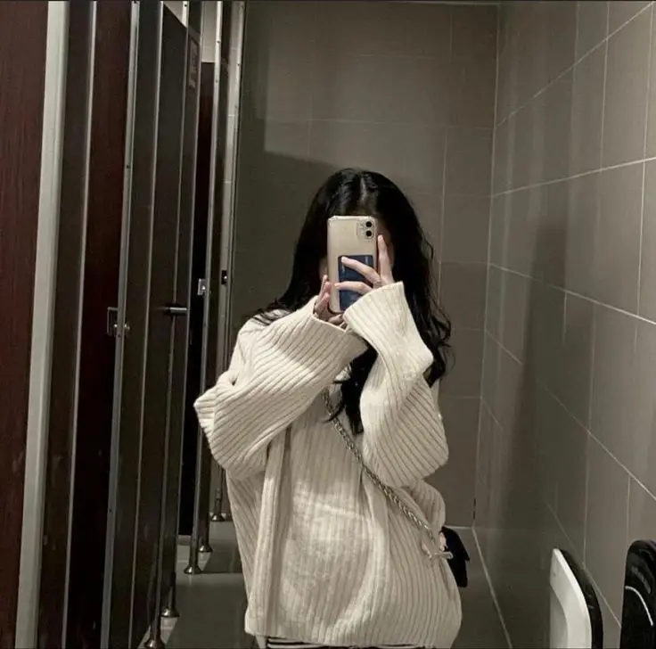 Gái Xinh Chụp Ảnh Trước Gương - Bộ Sưu Tập Hình Ảnh Tự Sướng 28