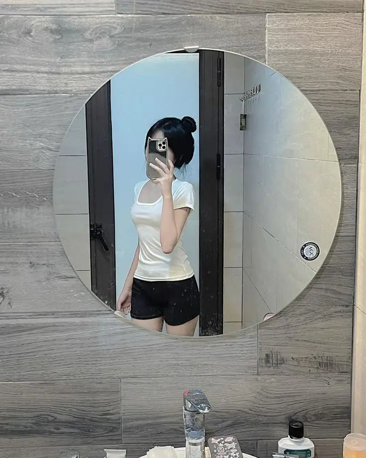 Gái Xinh Chụp Ảnh Trước Gương - Bộ Sưu Tập Hình Ảnh Tự Sướng 48