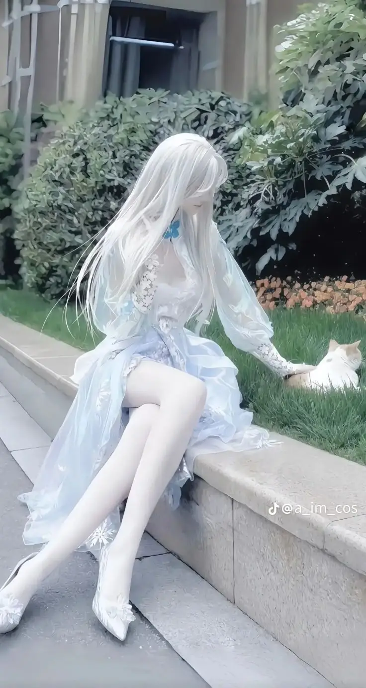 Gái xinh cosplay hầu gái - Khám phá vẻ đẹp đáng yêu 12