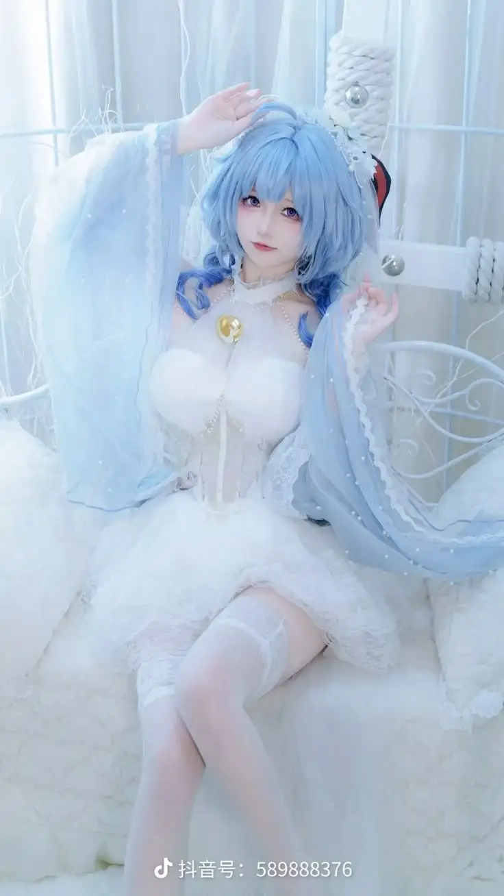 Gái xinh cosplay hầu gái - Khám phá vẻ đẹp đáng yêu 28