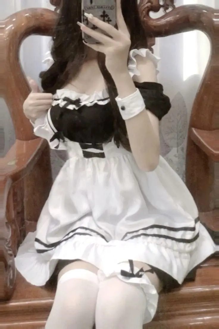 Gái xinh cosplay hầu gái - Khám phá vẻ đẹp đáng yêu 30
