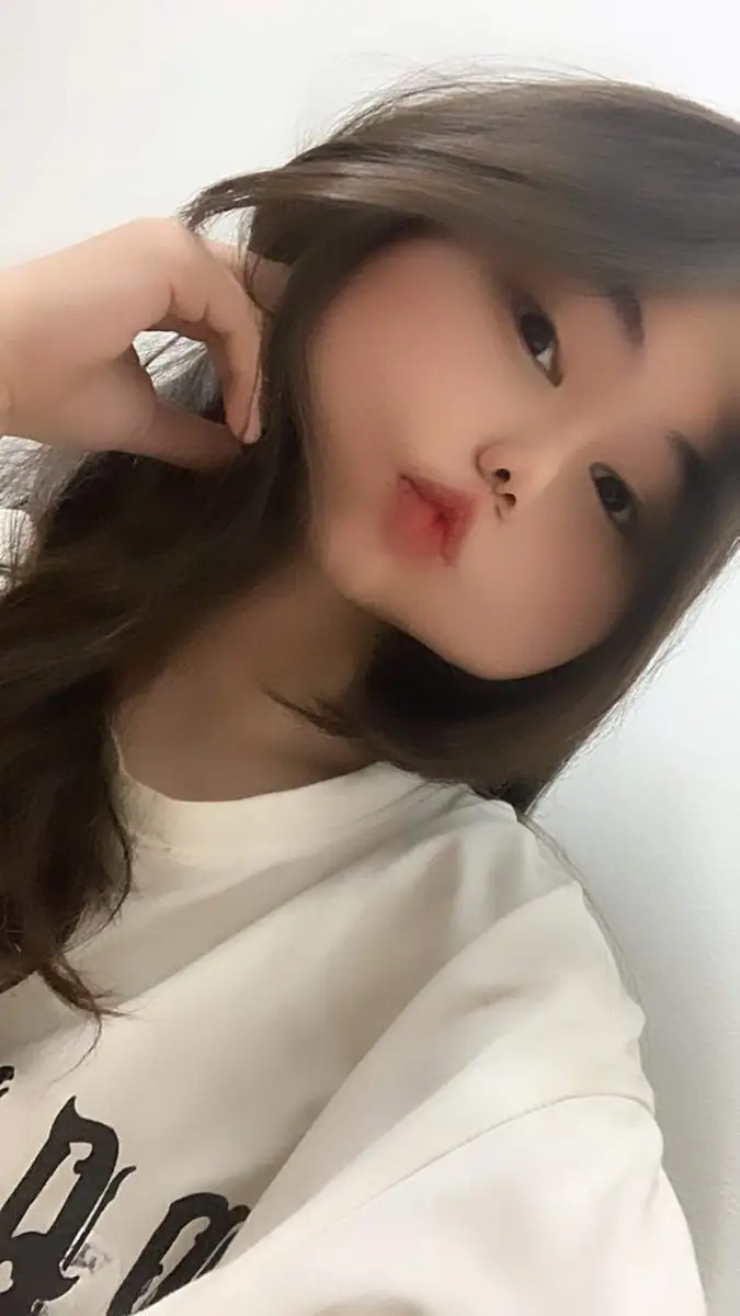 Gái xinh K8 che mặt gây thương nhớ 8