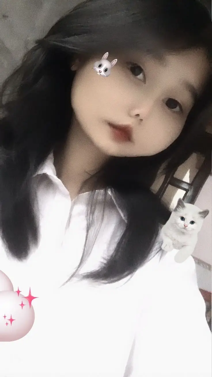 Gái xinh K8 che mặt gây thương nhớ 16
