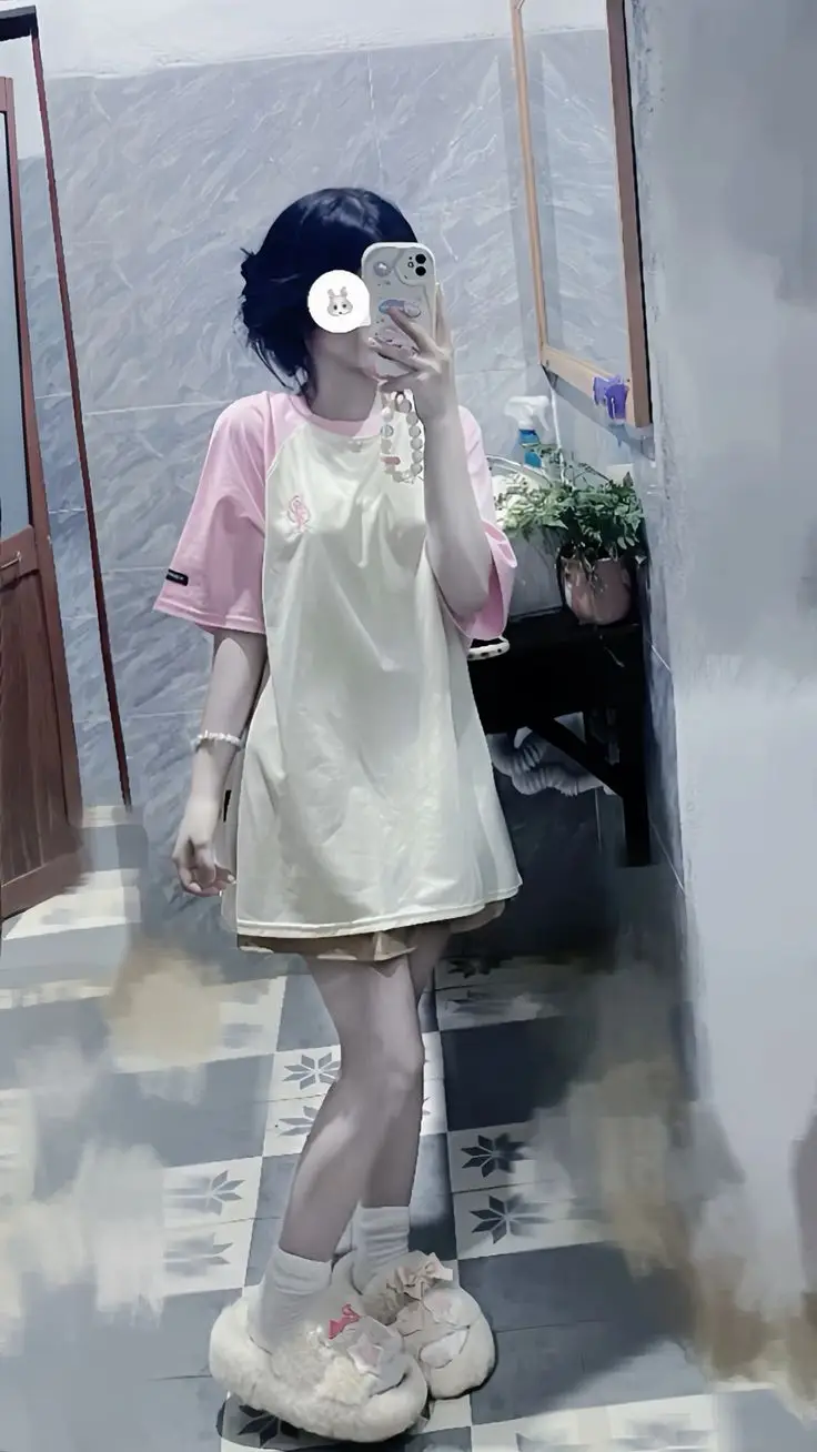 Gái xinh K8 che mặt gây thương nhớ 23