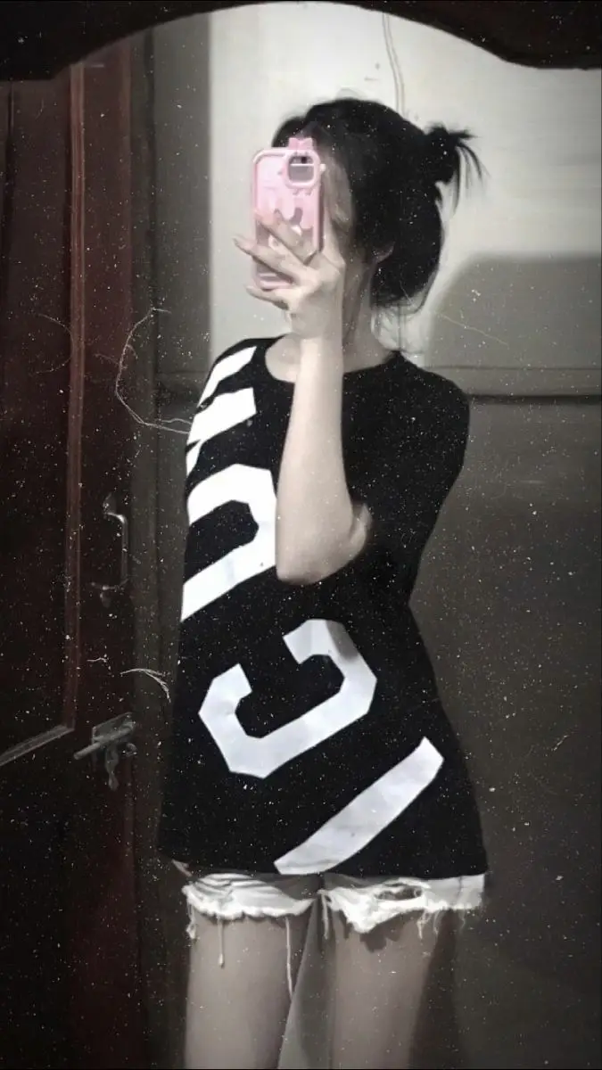 Gái xinh K8 che mặt gây thương nhớ 33