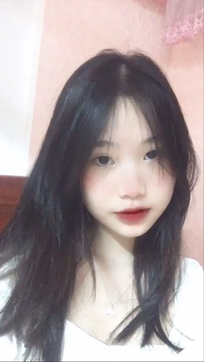 Gái xinh K8 che mặt gây thương nhớ 46