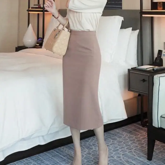 Gái Xinh Mặc Áo 2 Dây - Một Cuộc Hành Trình Thời Trang 33