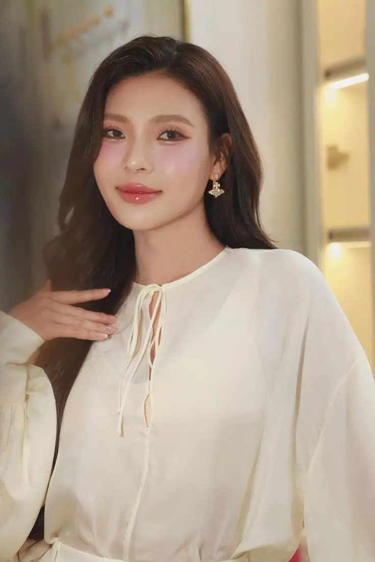 Top Ảnh gái xinh mặc áo dài duyên dáng nhất 20