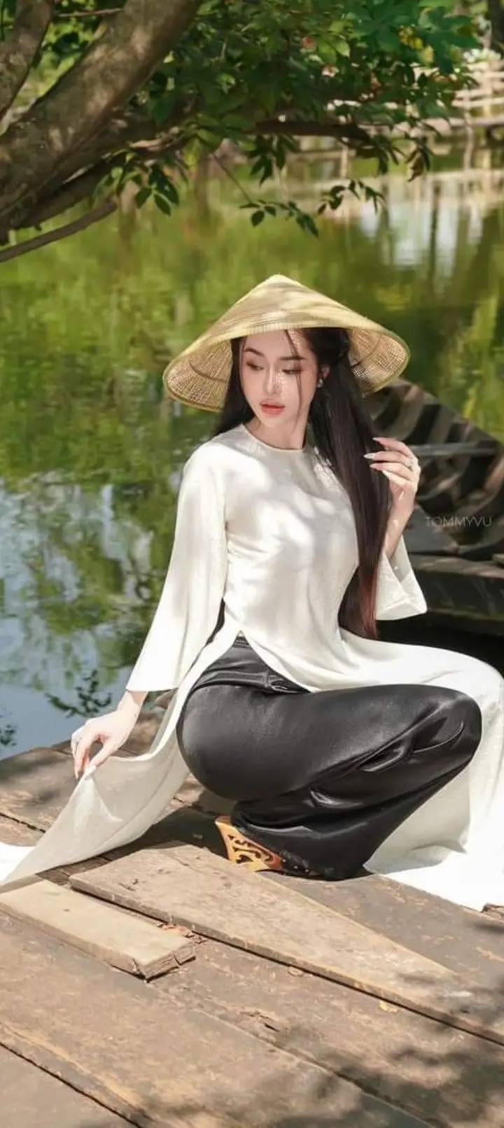 Gái Xinh Mặc Áo Dài Trắng - Bộ Ảnh Thời Trang Thanh Lịch 4