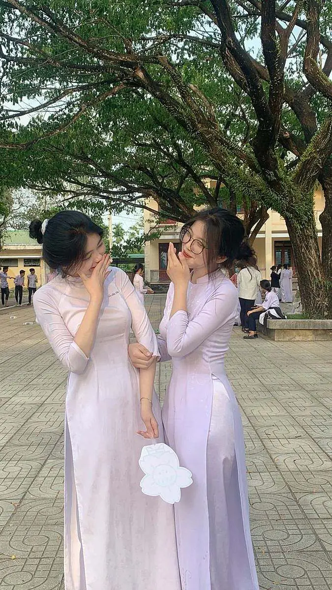 Gái Xinh Mặc Áo Dài Trắng - Bộ Ảnh Thời Trang Thanh Lịch 46