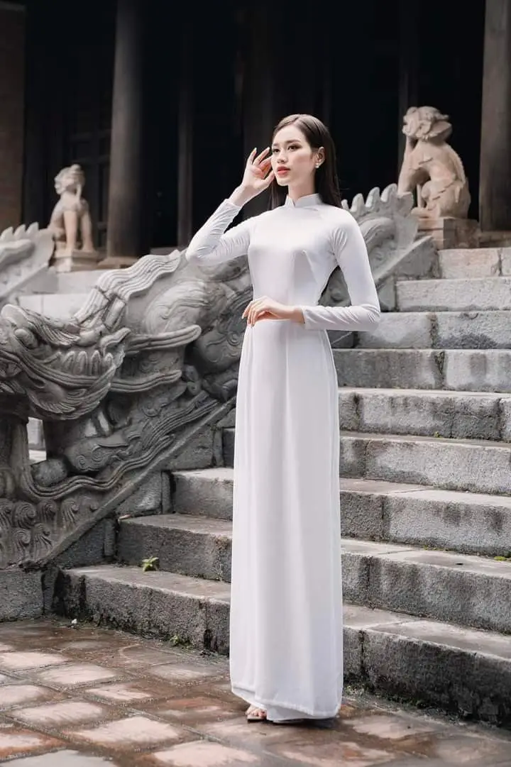 Gái Xinh Mặc Áo Dài Trắng - Bộ Ảnh Thời Trang Thanh Lịch 50