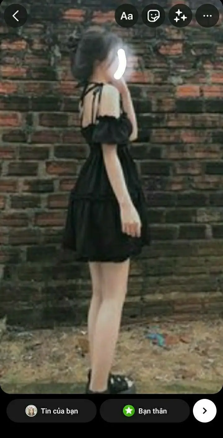 Gái Xinh Mặc Váy Ngắn Đen - Tỏa Sáng Với Phong Cách Nữ Tính 27