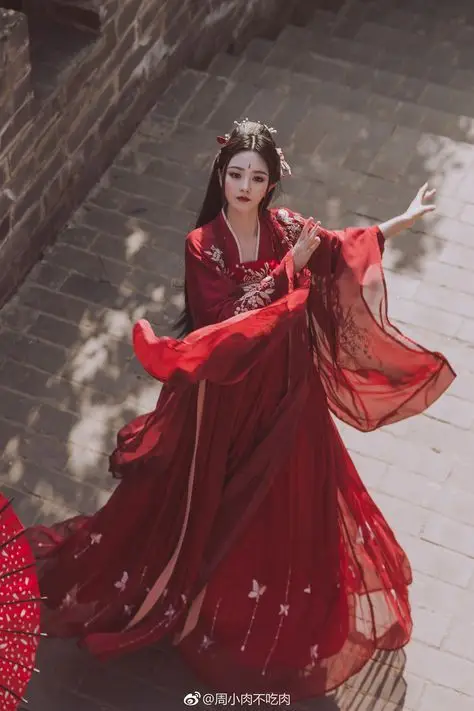 Gái Xinh Trung Quốc Cosplay - Khám Phá Thế Giới Thời Trang Độc Đáo 10