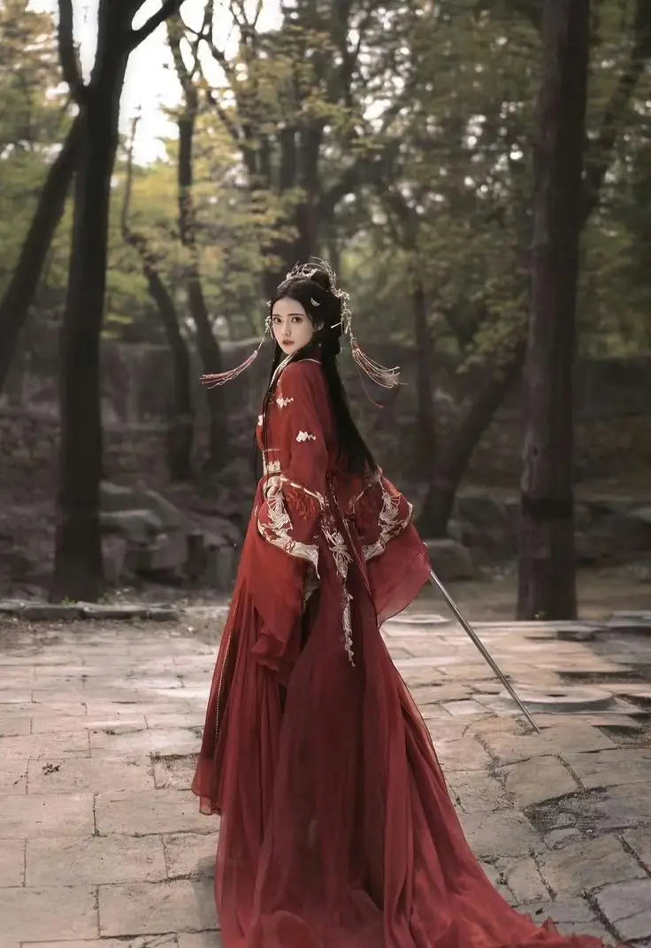 Gái Xinh Trung Quốc Cosplay - Khám Phá Thế Giới Thời Trang Độc Đáo 15