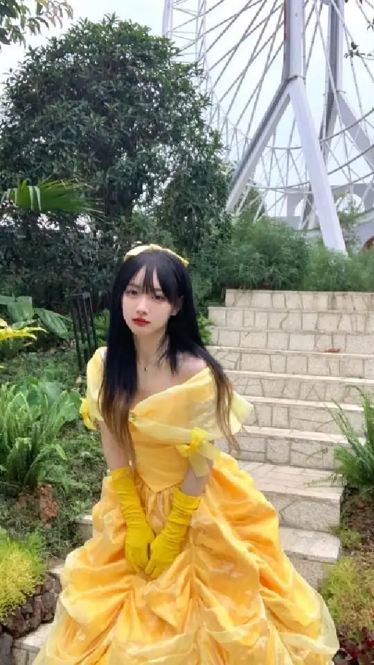 Gái Xinh Trung Quốc Cosplay - Khám Phá Thế Giới Thời Trang Độc Đáo 16