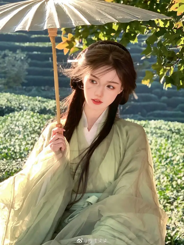 Gái Xinh Trung Quốc Cosplay - Khám Phá Thế Giới Thời Trang Độc Đáo 19