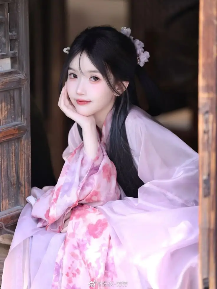 Gái Xinh Trung Quốc Cosplay - Khám Phá Thế Giới Thời Trang Độc Đáo 29