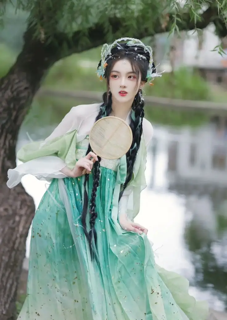 Gái Xinh Trung Quốc Cosplay - Khám Phá Thế Giới Thời Trang Độc Đáo 41