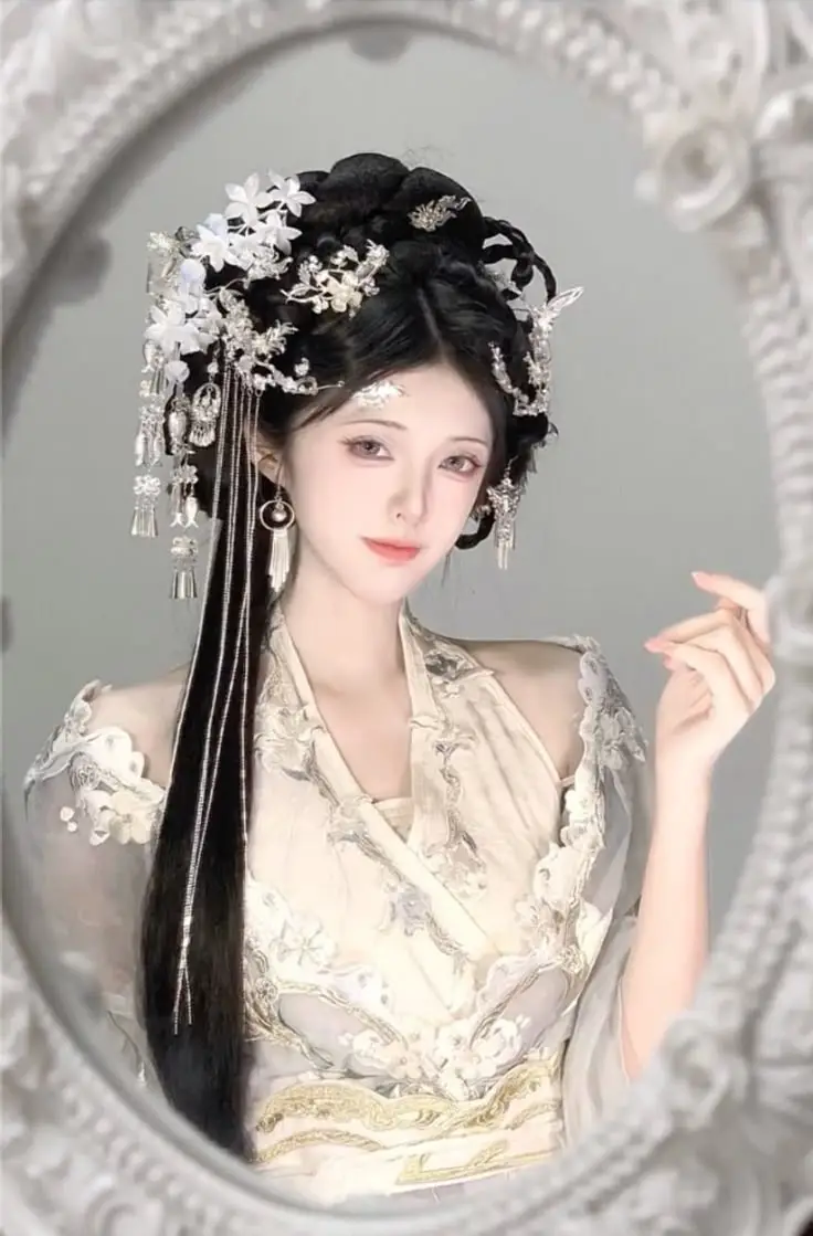 Gái Xinh Trung Quốc Cosplay - Khám Phá Thế Giới Thời Trang Độc Đáo 47