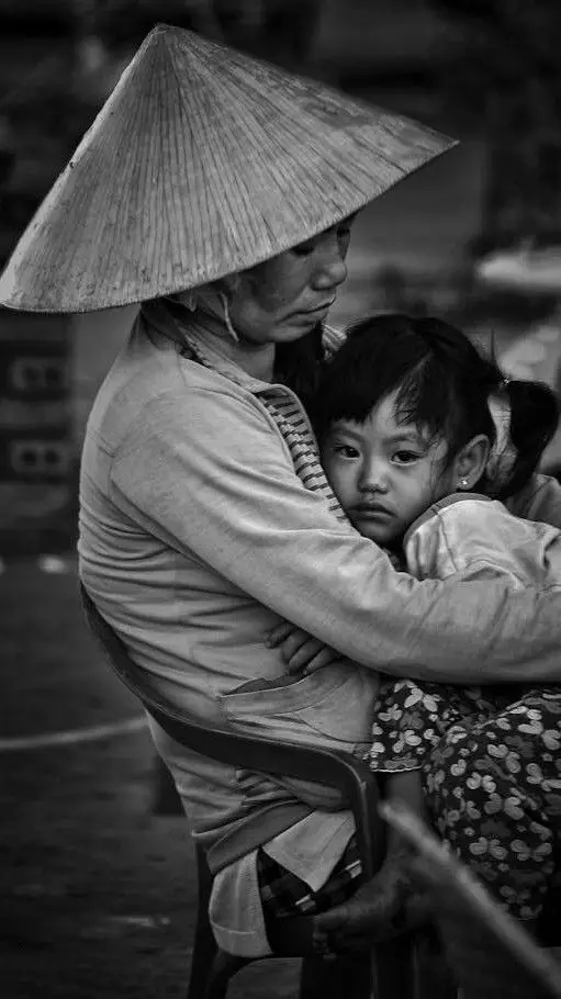 Hình ảnh cha và con gái hạnh phúc 7