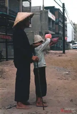 Hình ảnh cha và con gái hạnh phúc 35