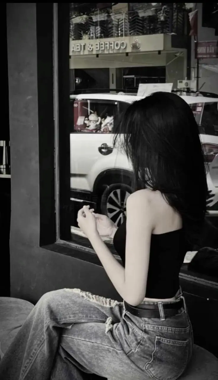 Hình ảnh con gái ngầu che mặt - Sự bí ẩn trong từng khung hình 5