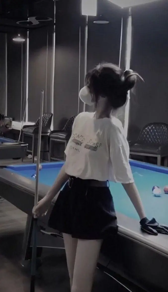 Hình ảnh con gái ngầu che mặt - Sự bí ẩn trong từng khung hình 34