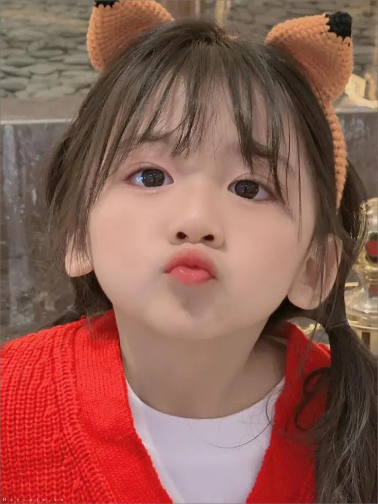 Hình ảnh em bé gái đáng yêu - Kho tàng hình ảnh ngọt ngào 12