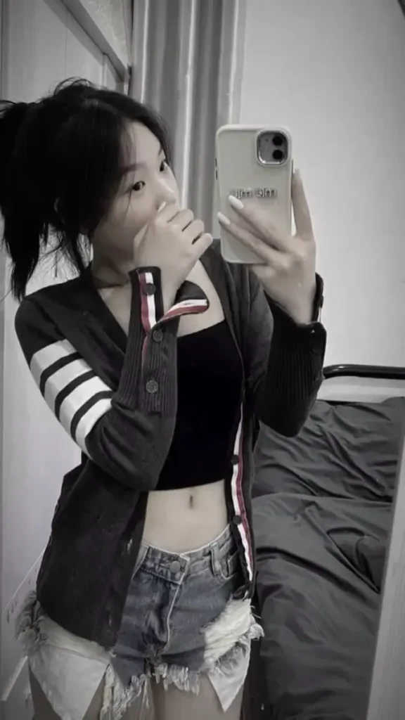 Hình Ảnh Gái Xấu Bá Đạo - Những Khoảnh Khắc Độc Đáo 22