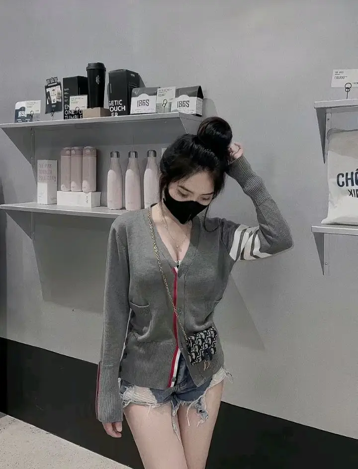 Hình Ảnh Gái Xấu Bá Đạo - Những Khoảnh Khắc Độc Đáo 57