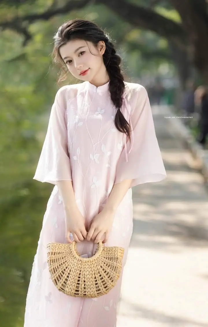 Hình Ảnh Gái Xinh Việt Nam - Tình Yêu Qua Những Khung Hình 40