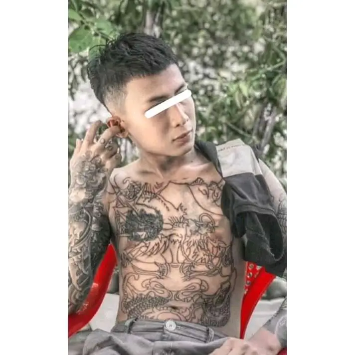 Hình Ảnh Giang Hồ Xăm Trổ Đầy Nghệ Thuật 8