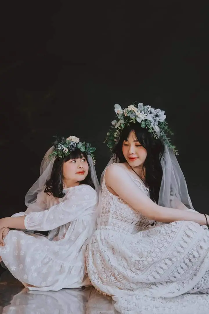 Hình Ảnh Mẹ Và Con Gái Đẹp Nhất: Tình Yêu Thiên Nhiên 22