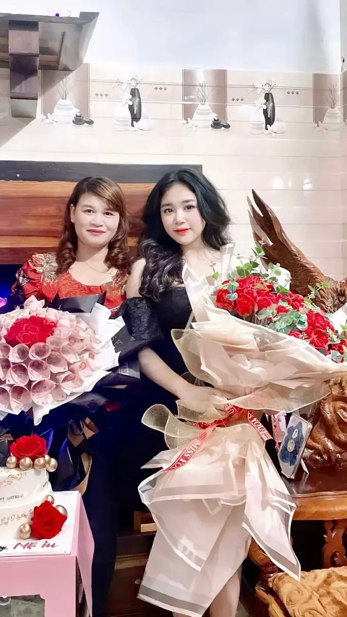 Hình Ảnh Mẹ Và Con Gái Đẹp Nhất: Tình Yêu Thiên Nhiên 40