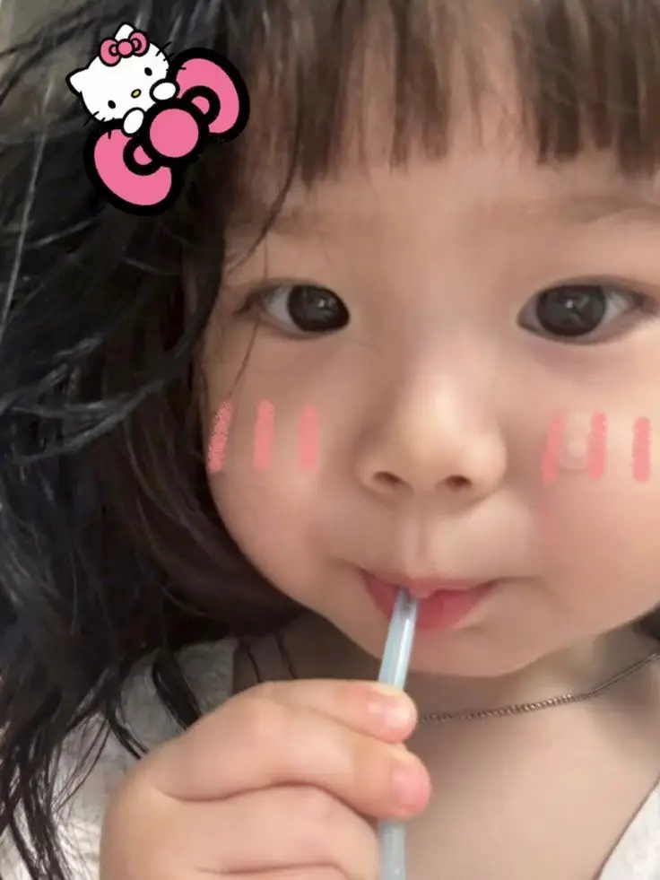 Hình bé gái dễ thương - Bộ sưu tập hình ảnh cute nhất 7