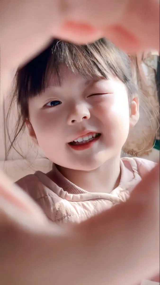 Hình bé gái dễ thương - Bộ sưu tập hình ảnh cute nhất 28