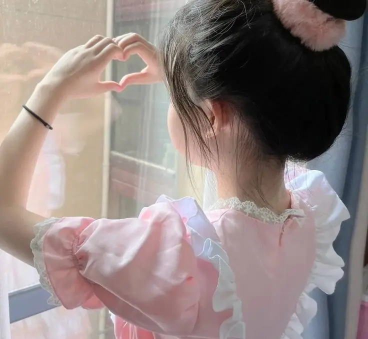 Hình bé gái dễ thương - Bộ sưu tập hình ảnh cute nhất 39