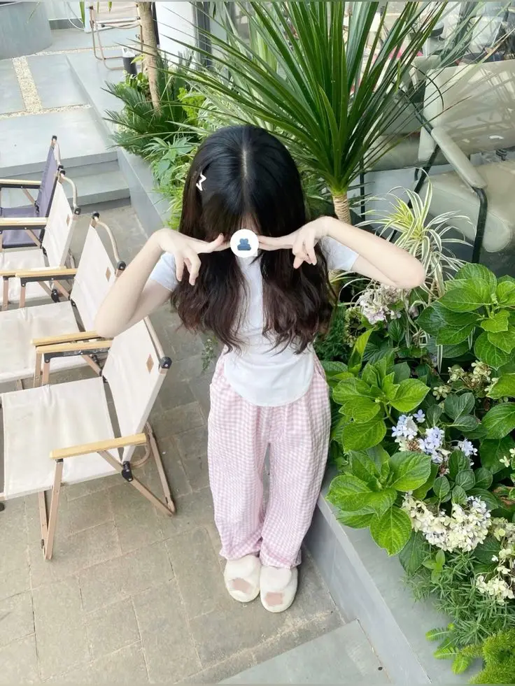 Ảnh gái đẹp che mặt quyến rũ 30