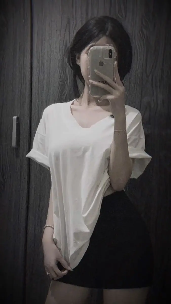 Ảnh gái đẹp che mặt quyến rũ 38