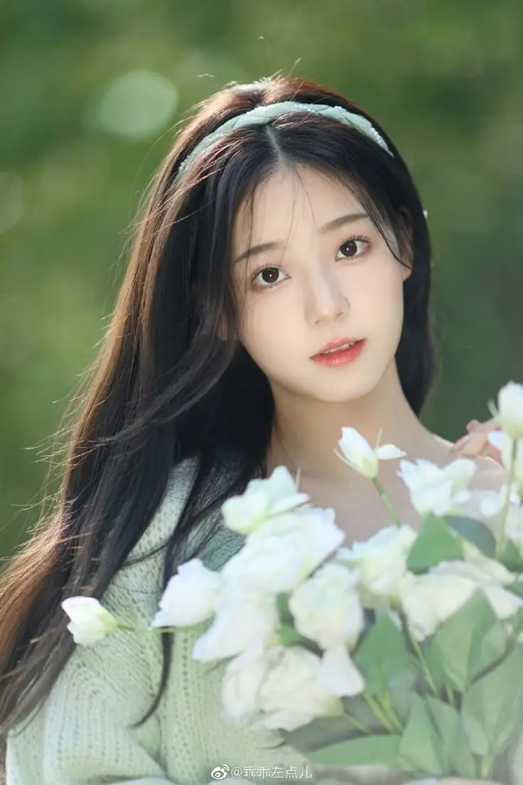 Hình gái xinh Trung Quốc - Vẻ đẹp thanh lịch với hình ảnh sống động 58