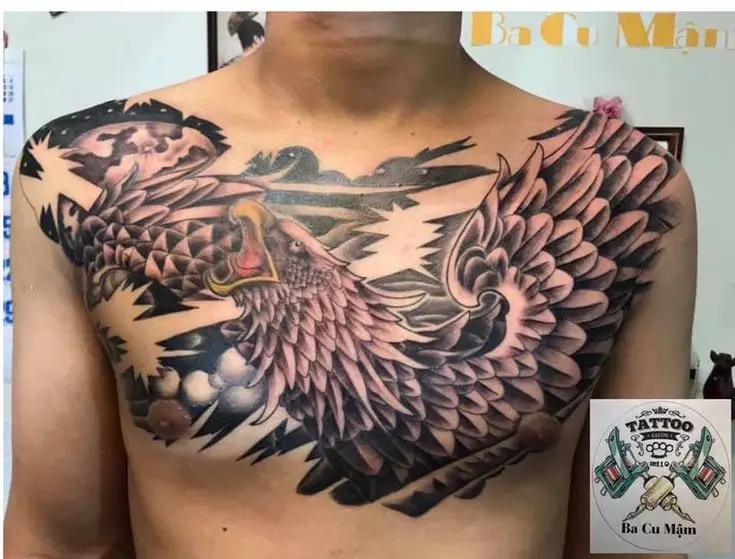 Hình Xăm Đại Bàng Trước Ngực: Biểu Tượng Của Sự Quy Quyết 34