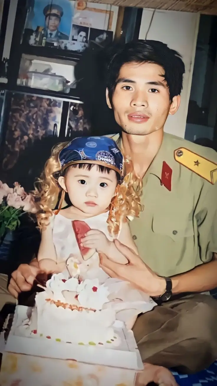 Hình Xăm Ba Mẹ Con: Biểu Tượng Tình Yêu Gia Đình 27