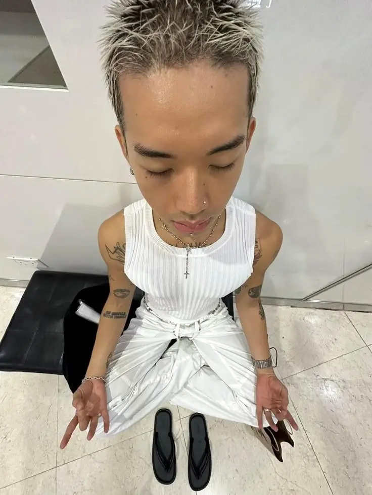 Hình Xăm Ba Mẹ Con: Biểu Tượng Tình Yêu Gia Đình 30
